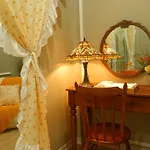 Camellia Home