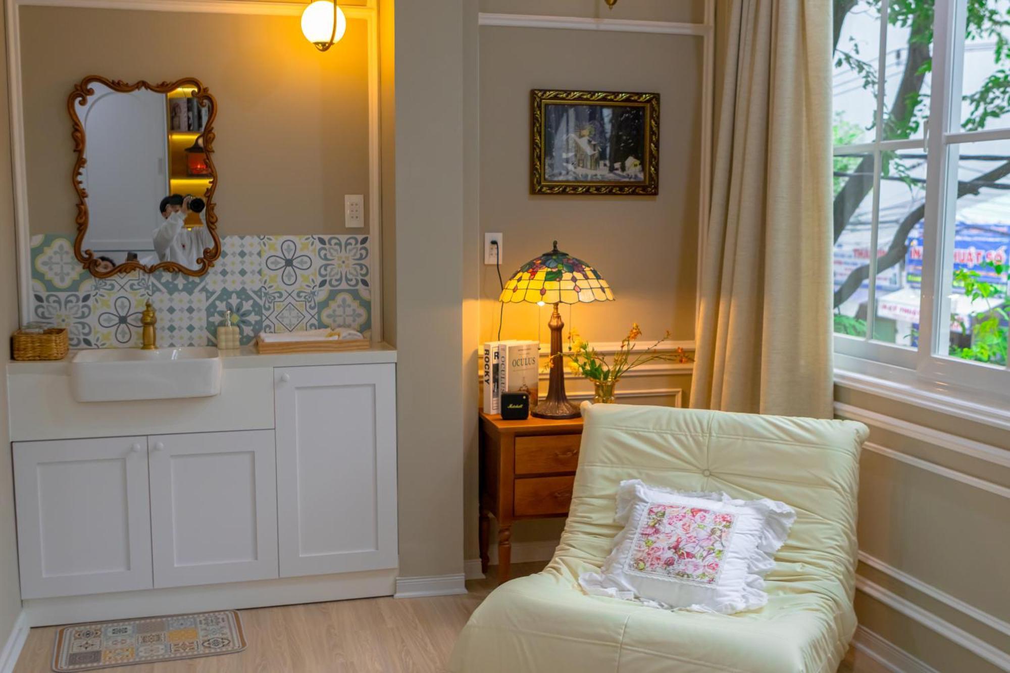 Khách sạn hẻo lánh Camellia